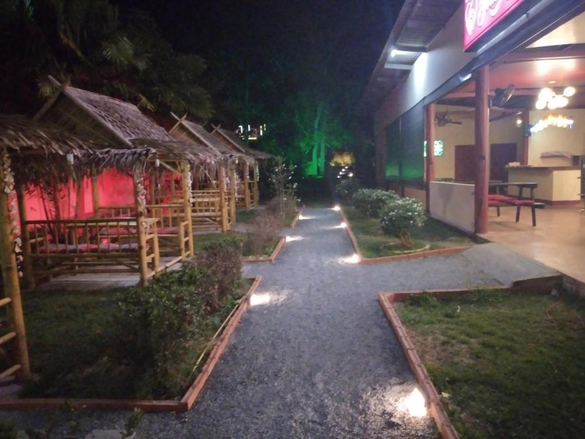 Hotel The Travelers Friend Ban Ai Dao Esterno foto