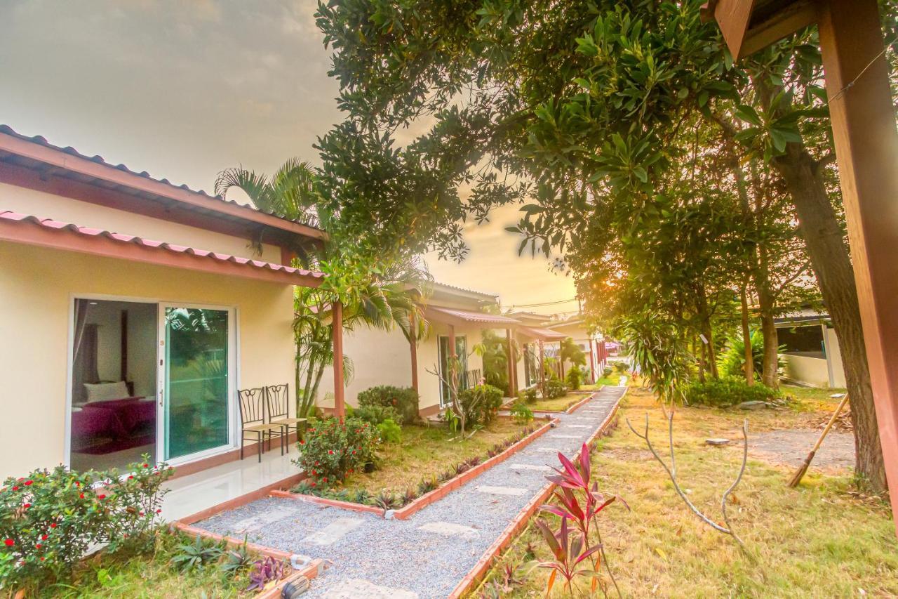 Hotel The Travelers Friend Ban Ai Dao Esterno foto